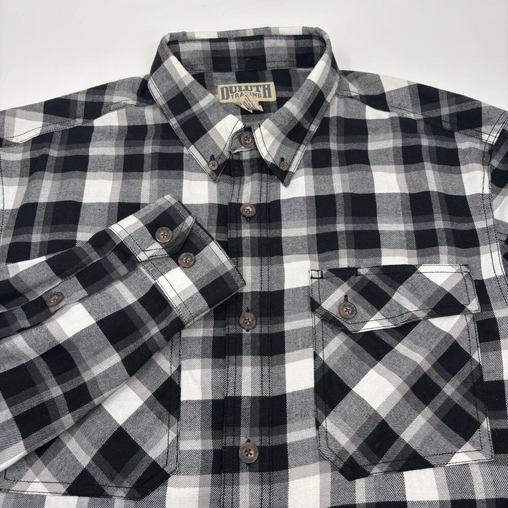 Duluth Trading Co. Large Black White Plaid Long Sleeve Flannel Shirt